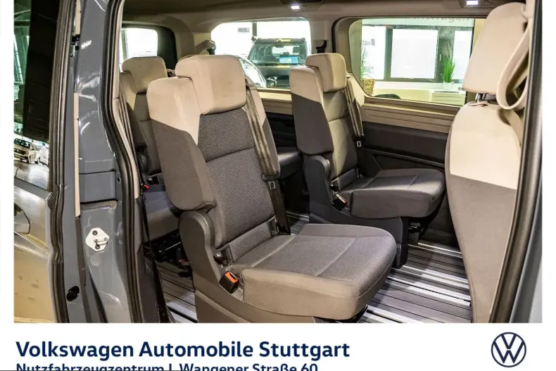 Volkswagen T7 Multivan din 2022 cu 86.447 km - oferta VOL239268 - foto 11