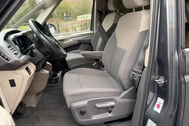 Volkswagen T7 Multivan din 2022 cu 84.000 km - oferta VOL239269 - foto 16