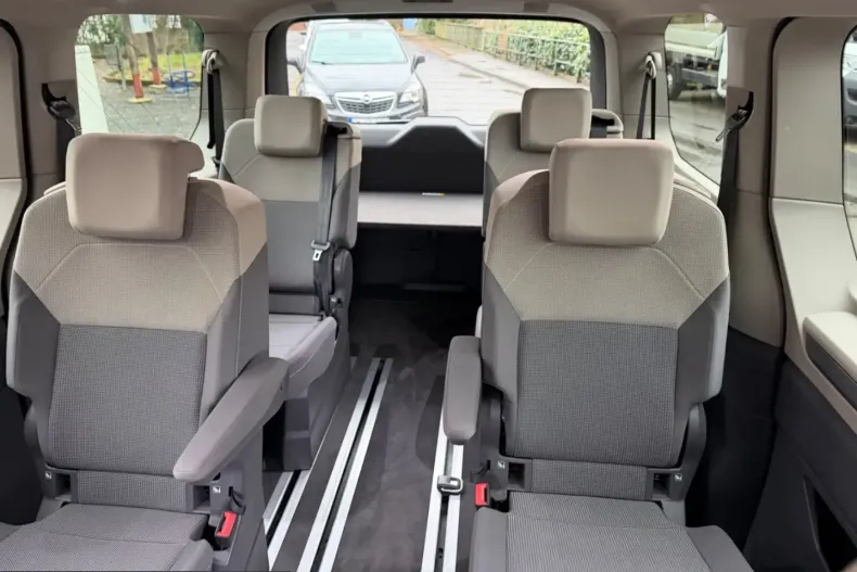 Volkswagen T7 Multivan din 2022 cu 84.000 km - oferta VOL239269 - foto 20
