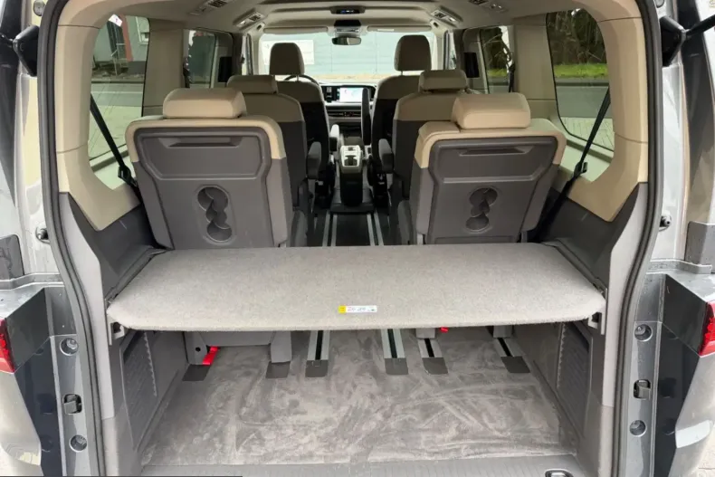 Volkswagen T7 Multivan din 2022 cu 84.000 km - oferta VOL239269 - foto 22