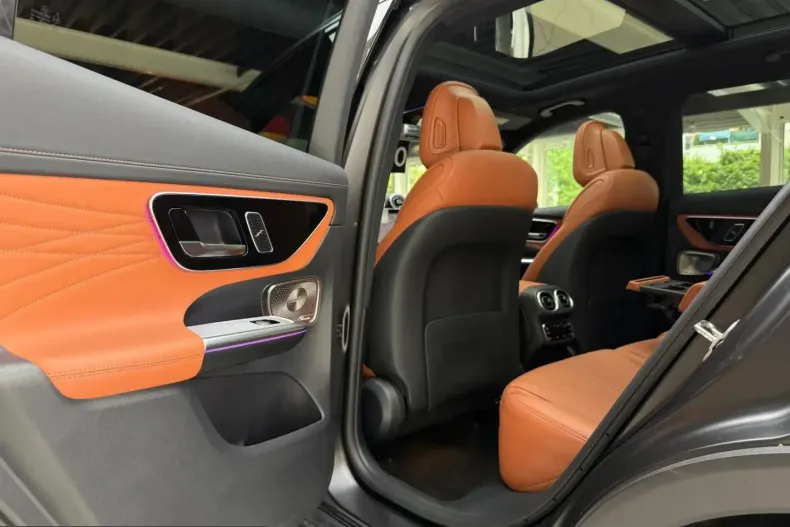Mercedes-Benz GLC 220 (Clasa GLC) din 2024 cu 47.000 km - oferta MER239288 - foto 24