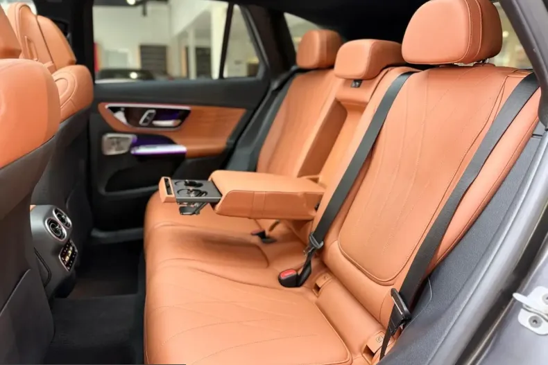 Mercedes-Benz GLC 220 (Clasa GLC) din 2024 cu 47.000 km - oferta MER239288 - foto 27