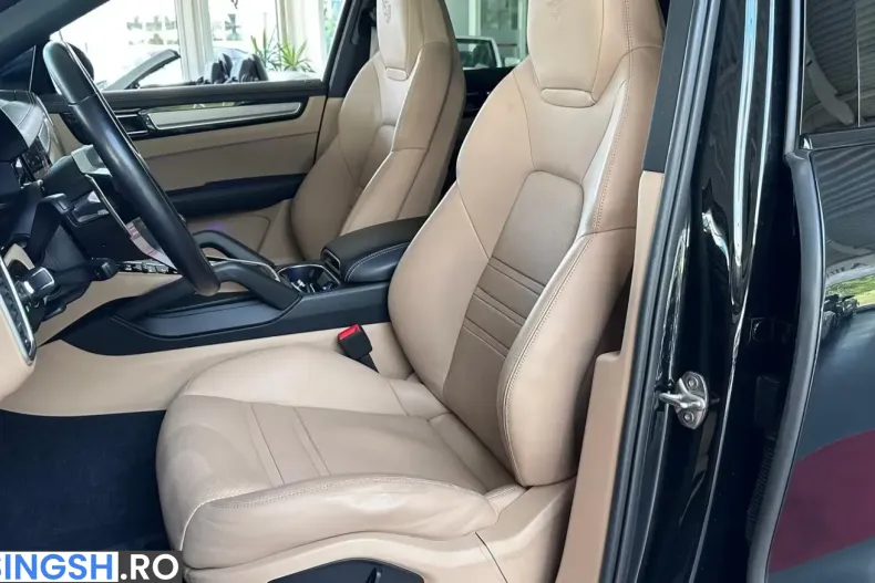 Porsche Cayenne din 2023 cu 29.981 km - oferta POR239290 - foto 16