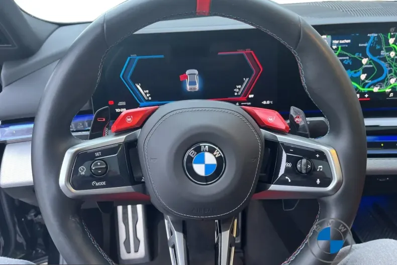 BMW M5 (Seria 5) din 2024 cu 29.049 km - oferta BMW239298 - foto 12