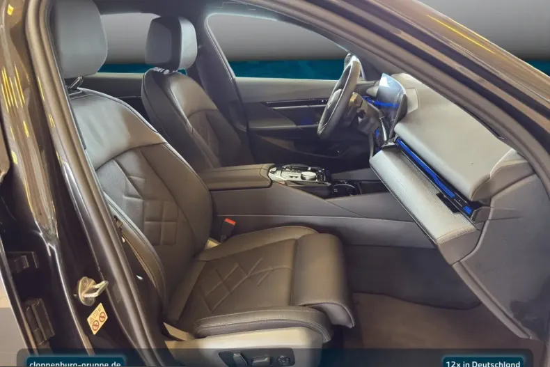 BMW 520 (Seria 5) din 2024 cu 7.293 km - oferta BMW239299 - foto 18