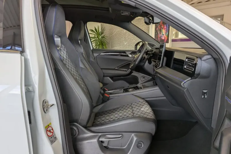 Volkswagen Tiguan din 2025 cu 25.571 km - oferta VOL239307 - foto 15