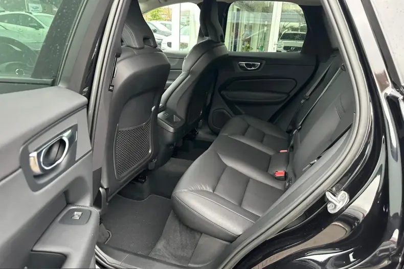 Volvo XC60 din 2022 cu 87.500 km - oferta VOL239310 - foto 8