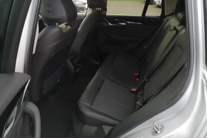 BMW X3 (Seria X) din 2021 cu 81.128 km - oferta BMW239317 - foto 16