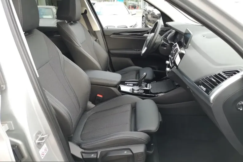 BMW X3 (Seria X) din 2021 cu 81.128 km - oferta BMW239317 - foto 18