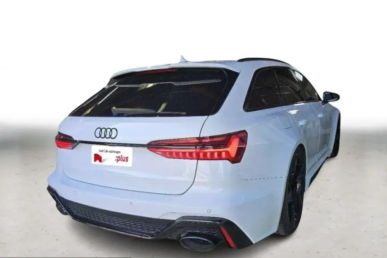 Audi RS6 din 2023 cu 60.402 km - oferta AUD239330 - foto 3