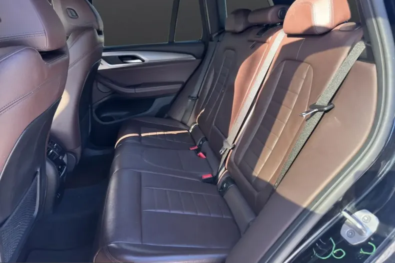 BMW X3 (Seria X) din 2021 cu 83.550 km - oferta BMW239343 - foto 8
