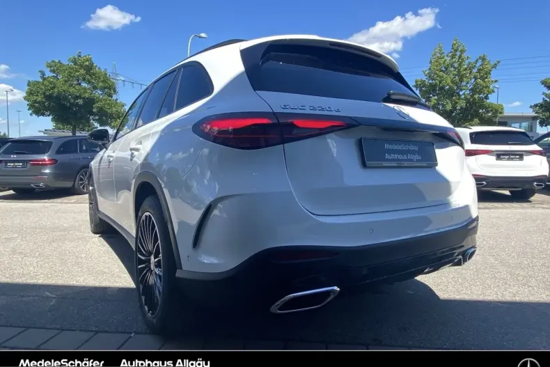 Mercedes-Benz GLC 220 (Clasa GLC) din 2025 cu 21.890 km - oferta MER239350 - foto 3