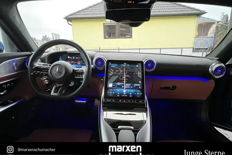 Mercedes-Benz AMG GT (Clasa GT) din 2023 cu 4.300 km - oferta MER239352 - foto 23