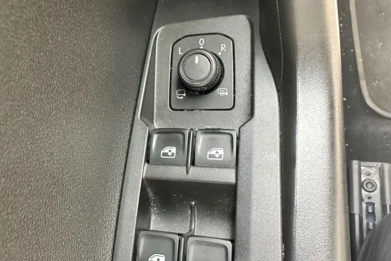 Volkswagen T-Cross din 2022 cu 54.000 km - oferta VOL239356 - foto 5