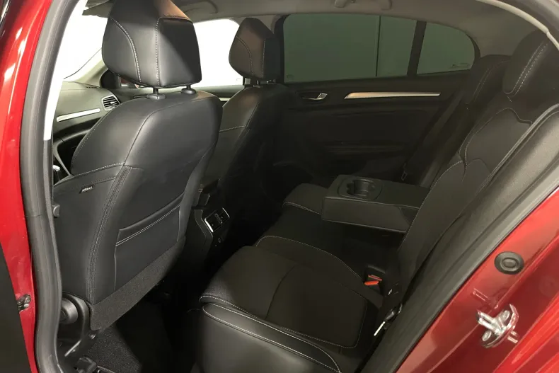Renault Megane din 2022 cu 61.250 km - oferta REN239368 - foto 11