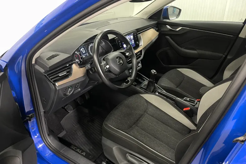 Skoda Scala din 2023 cu 42.183 km - oferta SKO239369 - foto 5
