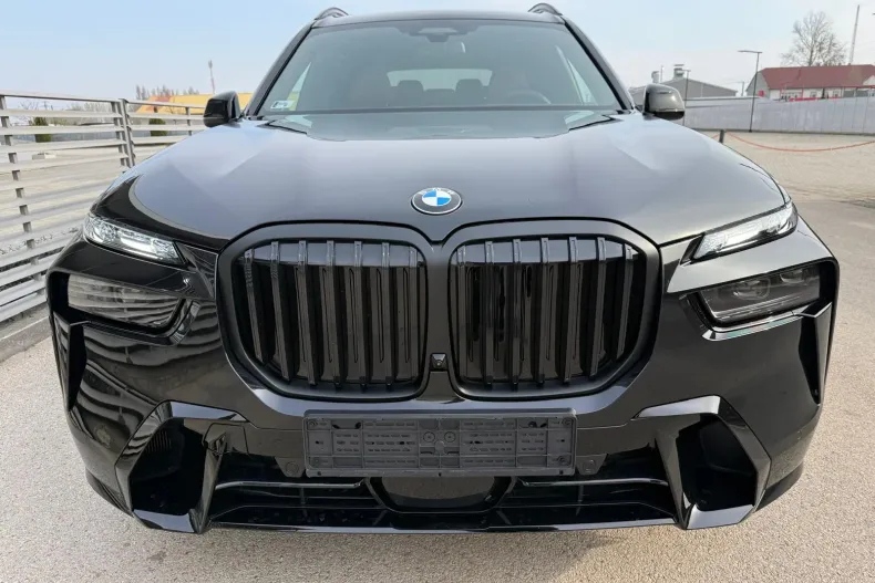 BMW X7 (Seria X) din 2026 cu 4.110 km - oferta BMW239377 - foto 11