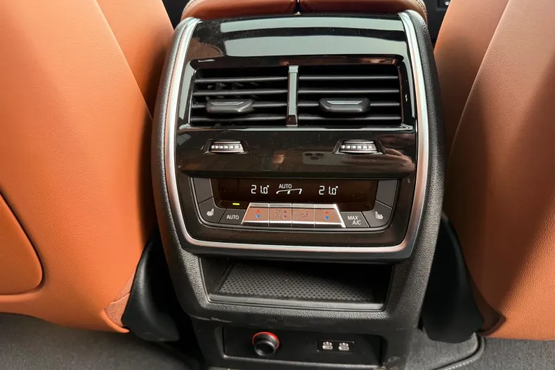 BMW X7 (Seria X) din 2026 cu 4.110 km - oferta BMW239377 - foto 26