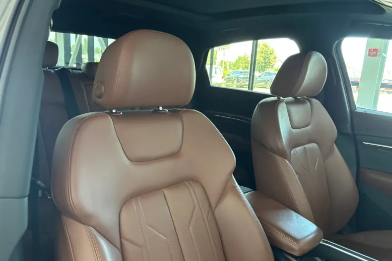 Audi e-tron din 2022 cu 92.400 km - oferta AUD239378 - foto 17