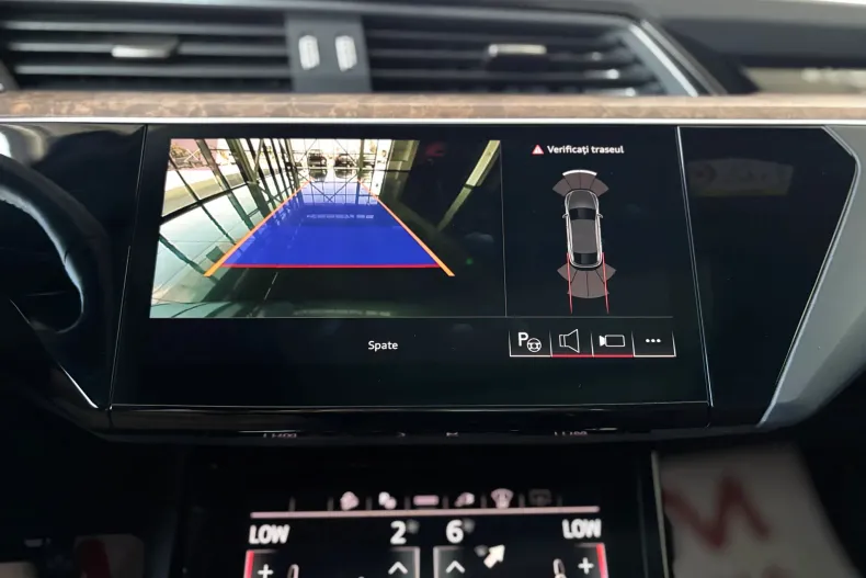 Audi e-tron din 2022 cu 92.400 km - oferta AUD239378 - foto 31