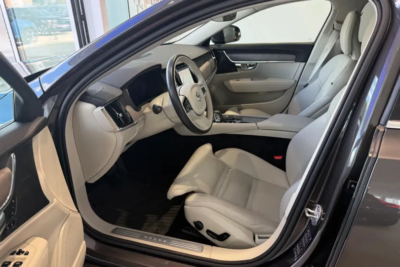 Volvo S90 din 2023 cu 11.000 km - oferta VOL239382 - foto 12