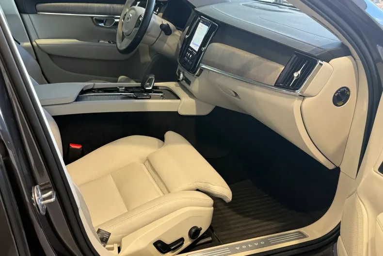 Volvo S90 din 2023 cu 11.000 km - oferta VOL239382 - foto 16
