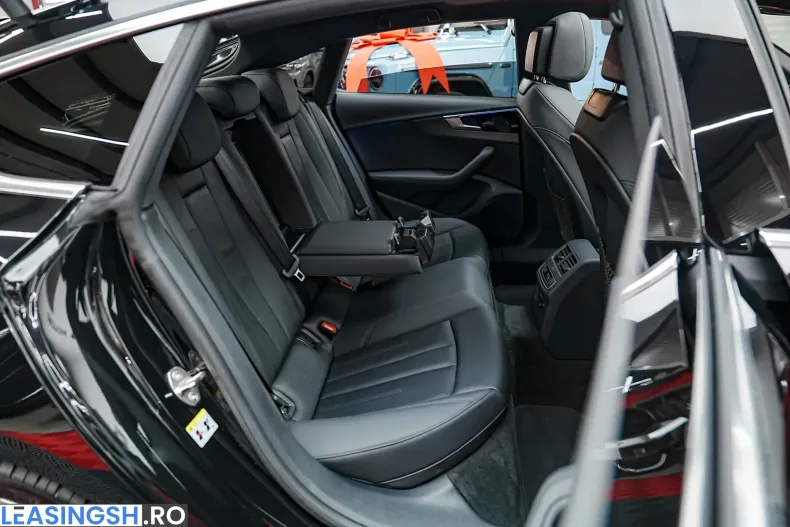 Audi A5 din 2021 cu 98.000 km - oferta AUD239385 - foto 13