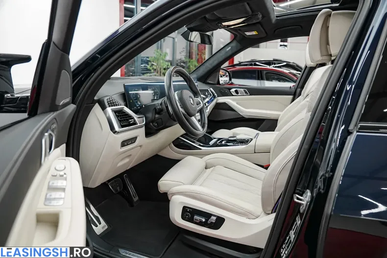 BMW X7 (Seria X) din 2023 cu 54.000 km - oferta BMW239387 - foto 4