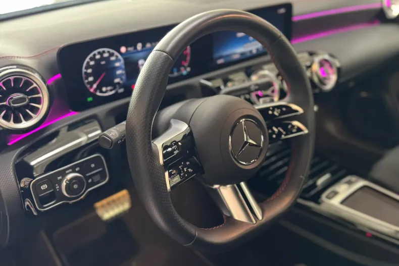 Mercedes-Benz CLA 220 (Clasa CLA) din 2024 cu 53.152 km - oferta MER239395 - foto 11