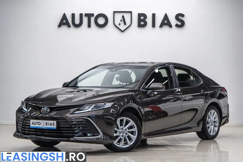 Toyota Camry din 2022 cu 115.000 km - oferta TOY239405 - foto 1