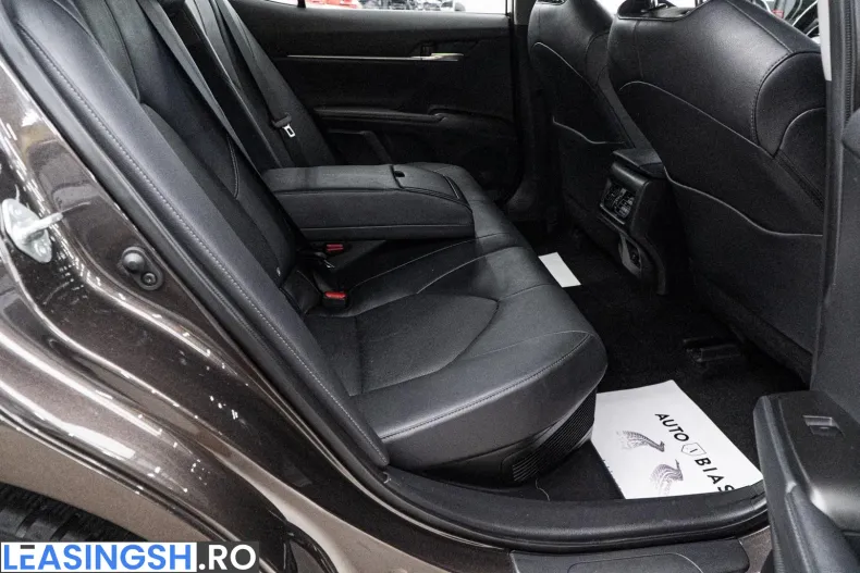 Toyota Camry din 2022 cu 115.000 km - oferta TOY239405 - foto 8