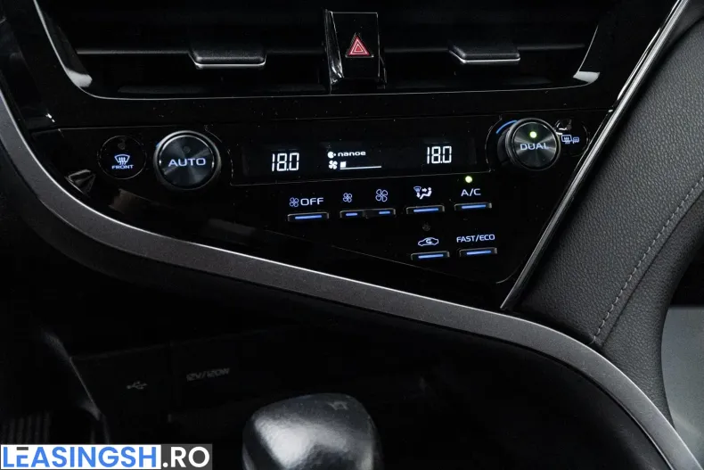 Toyota Camry din 2022 cu 115.000 km - oferta TOY239405 - foto 11
