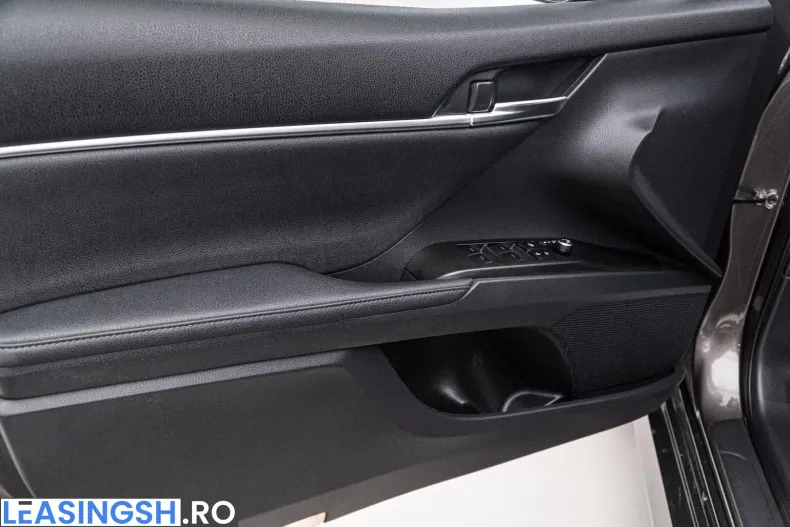 Toyota Camry din 2022 cu 115.000 km - oferta TOY239405 - foto 30