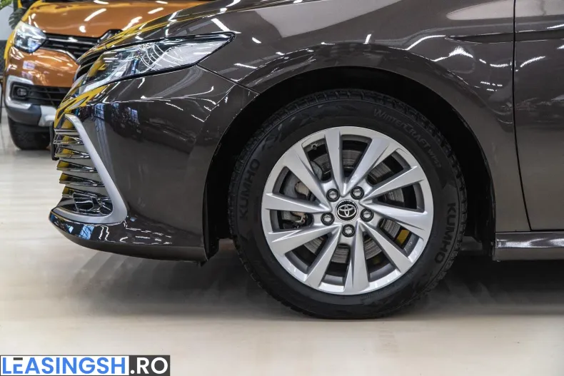 Toyota Camry din 2022 cu 115.000 km - oferta TOY239405 - foto 40