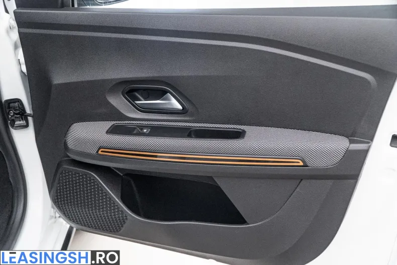 Dacia Sandero Stepway din 2022 cu 161.000 km - oferta DAC239407 - foto 38