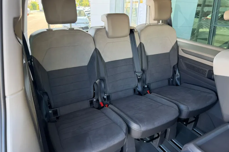 Volkswagen Multivan din 2026 cu 859 km - oferta VOL239418 - foto 22