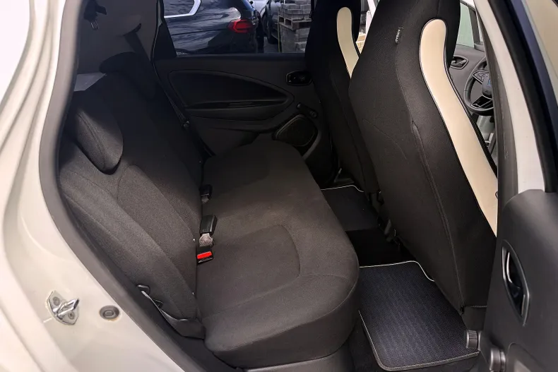 Renault ZOE din 2021 cu 35.000 km - oferta REN239419 - foto 7