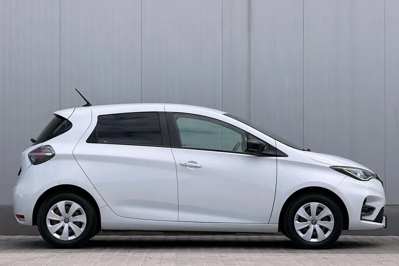 Renault ZOE din 2021 cu 35.000 km - oferta REN239419 - foto 12