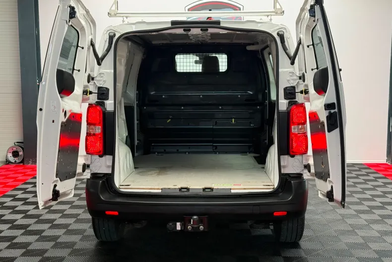 Opel Vivaro din 2022 cu 80.473 km - oferta OPE239422 - foto 29