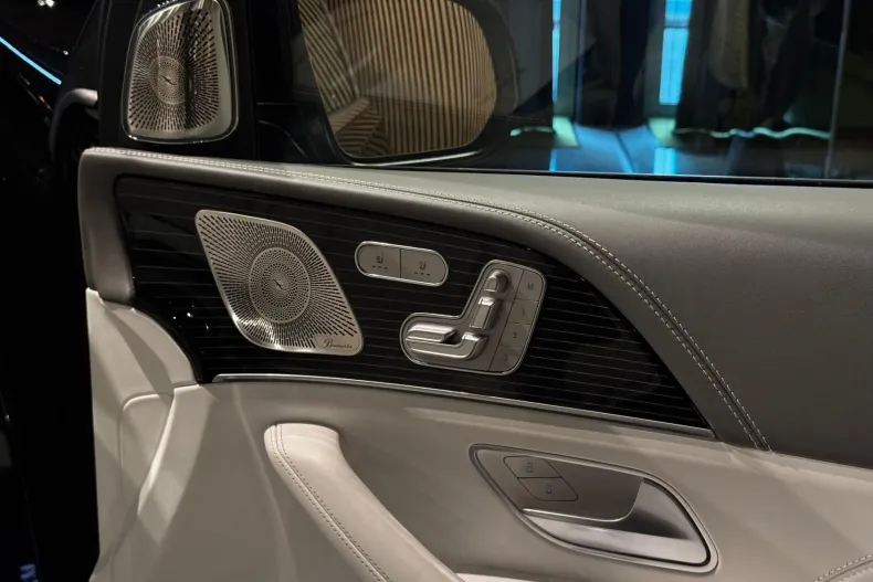 Mercedes-Benz GLS Maybach din 2021 cu 96.000 km - oferta MER239429 - foto 13