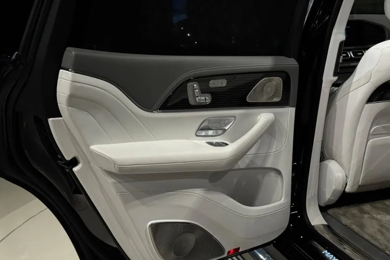 Mercedes-Benz GLS Maybach din 2021 cu 96.000 km - oferta MER239429 - foto 20
