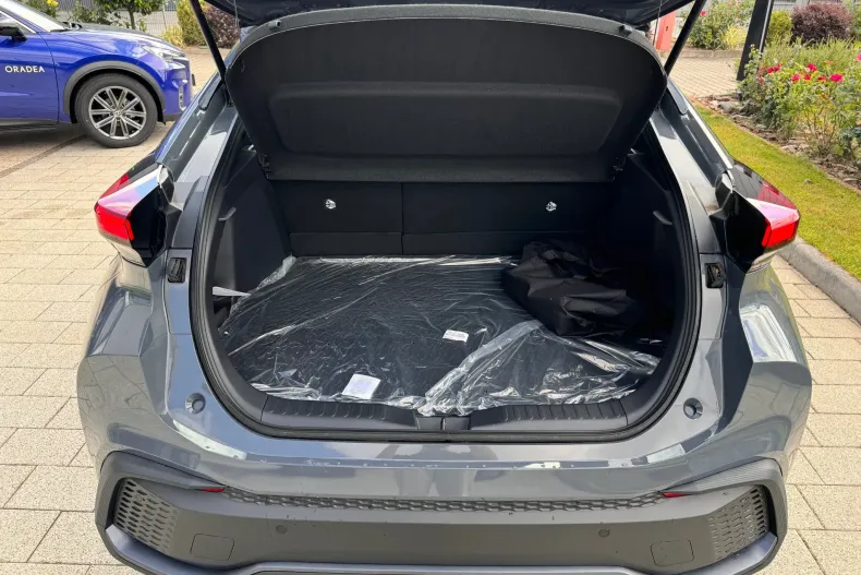 Toyota C-HR din 2026 cu 4 km - oferta TOY239431 - foto 28