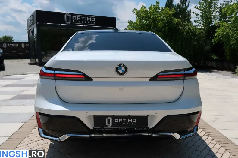 BMW 740d (Seria 7) din 2024 cu 27.042 km - oferta BMW239434 - foto 6