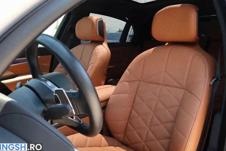BMW 740d (Seria 7) din 2024 cu 27.042 km - oferta BMW239434 - foto 11
