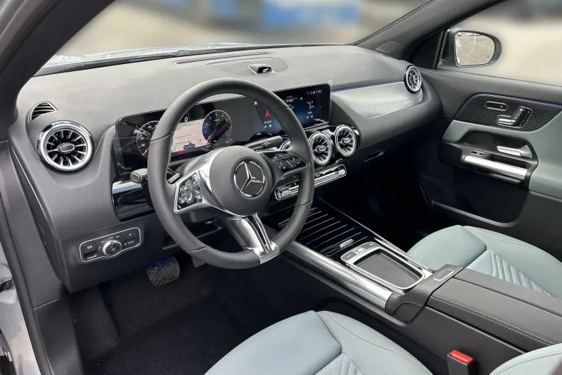 Mercedes-Benz GLA 220 (Clasa GLA) din 2026 cu 17 km - oferta MER239452 - foto 9