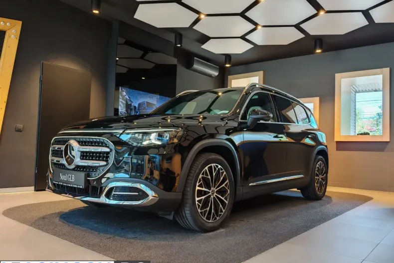 Mercedes-Benz GLB 200 (Clasa GLB) din 2026 cu 1 km - oferta MER239455 - foto 4