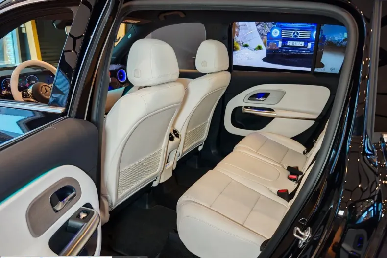 Mercedes-Benz GLB 200 (Clasa GLB) din 2026 cu 1 km - oferta MER239455 - foto 17