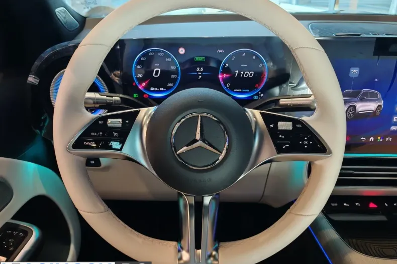 Mercedes-Benz GLB 200 (Clasa GLB) din 2026 cu 1 km - oferta MER239455 - foto 21