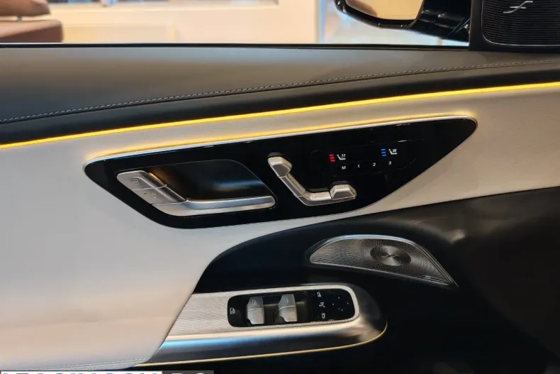 Mercedes-Benz E 200 (Clasa E) din 2026 cu 1 km - oferta MER239456 - foto 21