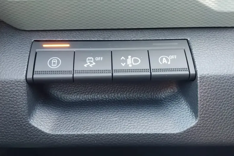 Dacia Duster din 2024 cu 6 km - oferta DAC239458 - foto 8